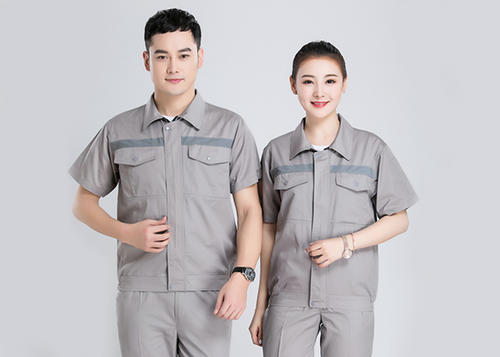 定制厦门工作服技巧
